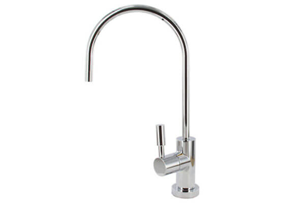Reverse osmosis faucet